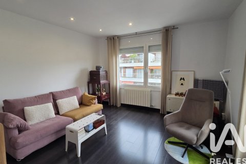 Ático de 3 dormitorios en venta en Barcelona, Cataluña, Spain № 4803 - foto 6