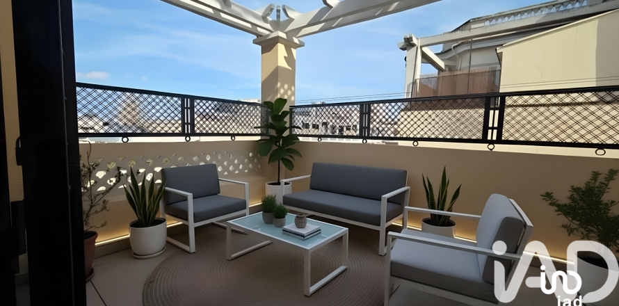 Ático de 3 dormitorios en venta en Barcelona, Cataluña, Spain № 4803