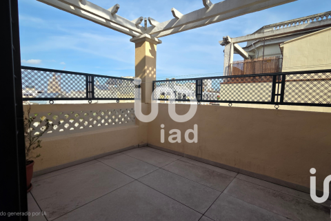 Ático de 3 dormitorios en venta en Barcelona, Cataluña, Spain № 4803 - foto 2