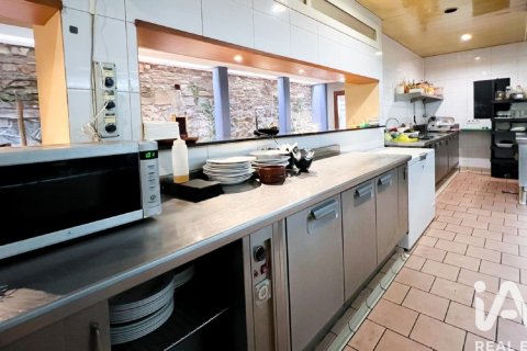 Cafetería / restaurante de 725 m² en venta en Santa Coloma de Queralt, Tarragona, Cataluña, Spain № 7514 - foto 11