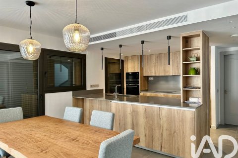 4 bedrooms house for sale in Lloret de Mar, Girona, Catalonia, Spain № 7511 - photo 20