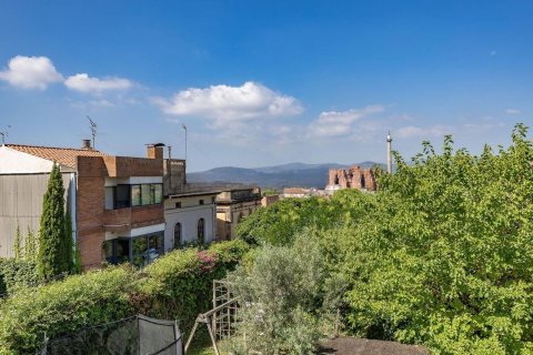 Купить дом в Сан-Жуст-Десверн, Испания с 9 комнат, 571м², № 8147 - фото 9