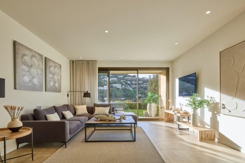 Apartamento de 4 dormitorios en venta en Begur, Gerona, Cataluña, Spain № 8150 - foto 7