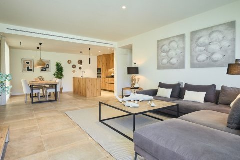 Apartamento de 4 dormitorios en venta en Begur, Gerona, Cataluña, Spain № 8150 - foto 9