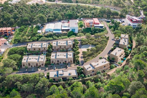 Dúplex de 4 dormitorios en venta en Begur, Gerona, Cataluña, Spain № 8151 - foto 7