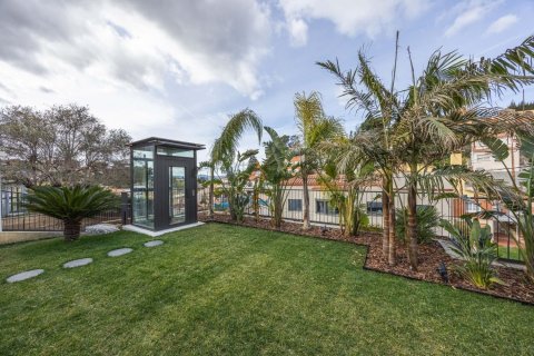 Сasa de 4 dormitorios en venta en Esplugues de Llobregat, Barcelona, Cataluña, Spain № 8148 - foto 29