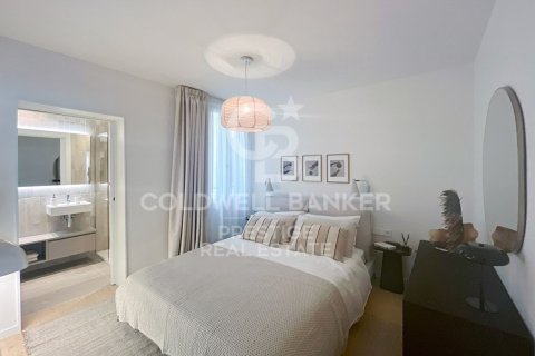 Apartamento de 2 dormitorios en venta en Barcelona, Cataluña, Spain № 5990 - foto 10