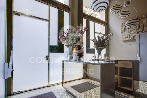 Dúplex de 354 m² en venta en Barcelona, Cataluña, Spain № 6073 - foto 19