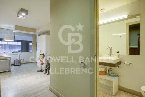 Dúplex de 354 m² en venta en Barcelona, Cataluña, Spain № 6073 - foto 15