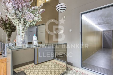 Dúplex de 354 m² en venta en Barcelona, Cataluña, Spain № 6073 - foto 21