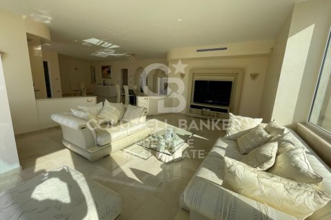 Villa de 6 dormitorios en venta en Lloret de Mar, Gerona, Cataluña, Spain № 6074 - foto 8