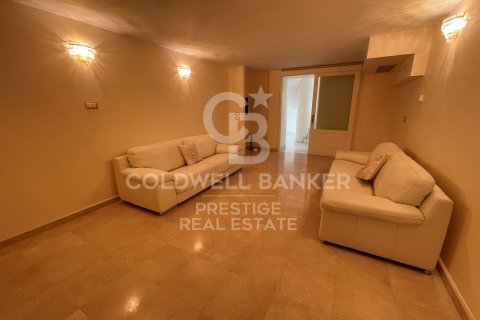 Villa de 6 dormitorios en venta en Lloret de Mar, Gerona, Cataluña, Spain № 6074 - foto 22