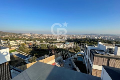 Сasa de 5 dormitorios en venta en Barcelona, Cataluña, Spain № 6076 - foto 2