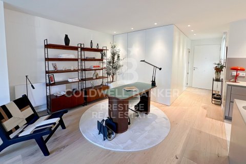 Apartamento de 2 dormitorios en venta en Barcelona, Cataluña, Spain № 5989 - foto 6