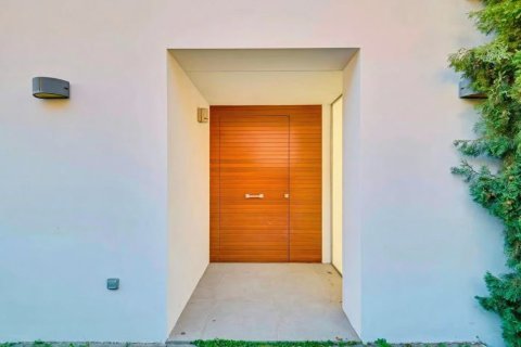 Villa de 5 dormitorios en venta en Blanes, Gerona, Cataluña, Spain № 1805 - foto 5