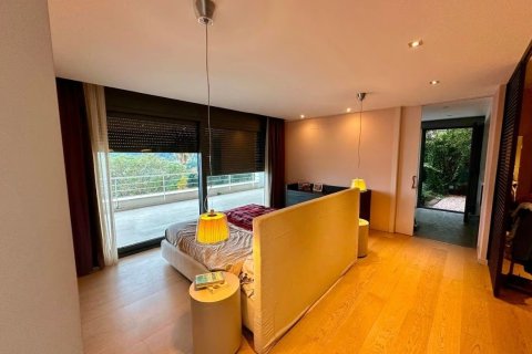 Villa de 5 dormitorios en venta en Blanes, Gerona, Cataluña, Spain № 1805 - foto 9