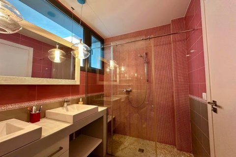 Villa de 5 dormitorios en venta en Blanes, Gerona, Cataluña, Spain № 1805 - foto 11