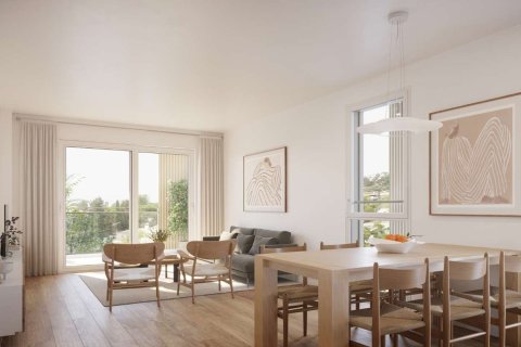 Apartamento de 4 dormitorios en venta en Jardins de Can Matas Tiana, Barcelona, Cataluña, Spain № 2935 - foto 5