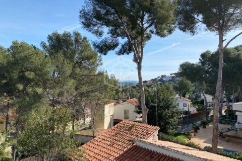 Villa de 5 dormitorios en venta en Castelldefels, Barcelona, Cataluña, Spain № 928 - foto 19