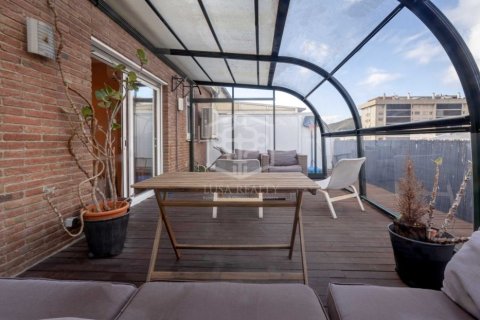 Apartamento de 5 dormitorios en venta en Barcelona, Cataluña, Spain № 929 - foto 28