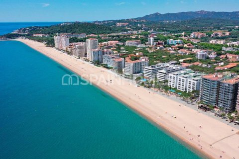 2 bedrooms apartment for sale in Girona, Catalonia, Spain № 1814 - photo 14