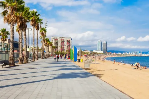 Propiedad comercial de 194 m² en venta en Barcelona, Cataluña, Spain № 1767