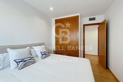 Ático de 3 dormitorios en venta en Figueres, Gerona, Cataluña, Spain № 5843 - foto 15