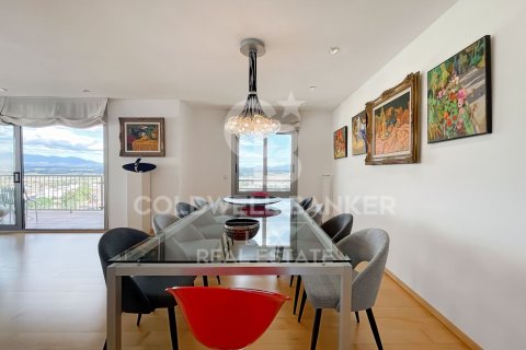 Ático de 3 dormitorios en venta en Figueres, Gerona, Cataluña, Spain № 5843 - foto 5