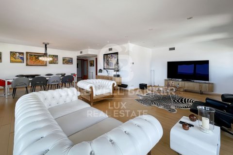 Ático de 3 dormitorios en venta en Figueres, Gerona, Cataluña, Spain № 5843 - foto 2