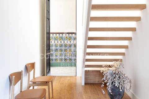 Ático de 3 dormitorios en venta en Barcelona, Cataluña, Spain № 5846 - foto 17