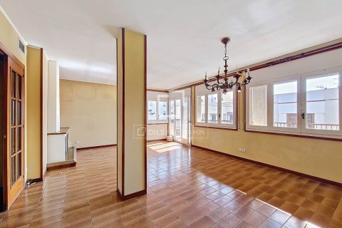 Купить квартиру в Виланова-и-ла-Желтру, Испания с 6 спален, 185м², № 6278 - фото 7