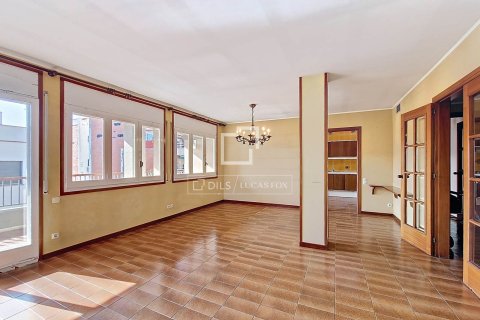 Купить квартиру в Виланова-и-ла-Желтру, Испания с 6 спален, 185м², № 6278 - фото 5