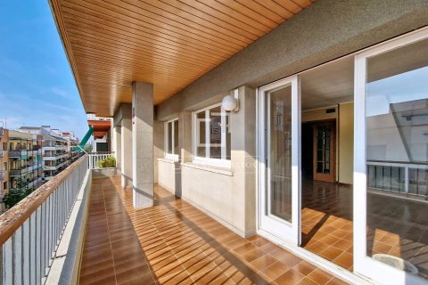 Купить квартиру в Виланова-и-ла-Желтру, Испания с 6 спален, 185м², № 6278 - фото 11