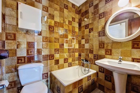 Купить квартиру в Виланова-и-ла-Желтру, Испания с 6 спален, 185м², № 6278 - фото 18