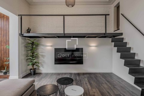 3 bedrooms apartment for sale in Barcelona, Catalonia, Spain № 6280 - photo 9