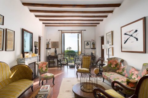 16 chambres villa à vendre à Sant Vicenc De Montalt, Barcelona, Catalonia, Spain № 6274 - photo 9