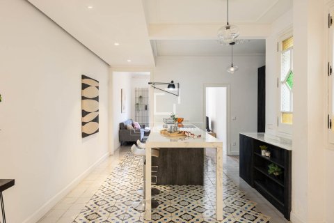 3 bedrooms apartment for sale in Barcelona, Catalonia, Spain № 6275 - photo 17