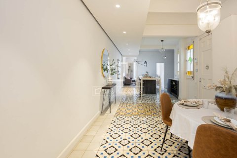 3 bedrooms apartment for sale in Barcelona, Catalonia, Spain № 6275 - photo 14