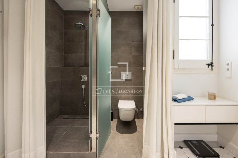 3 bedrooms apartment for sale in Barcelona, Catalonia, Spain № 6275 - photo 6