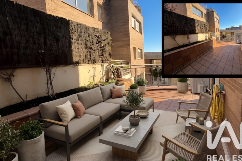 Casa adosada de 4 dormitorios en venta en Barcelona, Cataluña, Spain № 7459 - foto 3