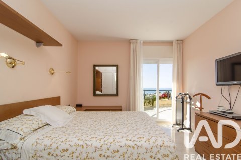 Купить таунхаус в Ситжес, Испания с 5 спален, 201м², № 7455 - фото 2