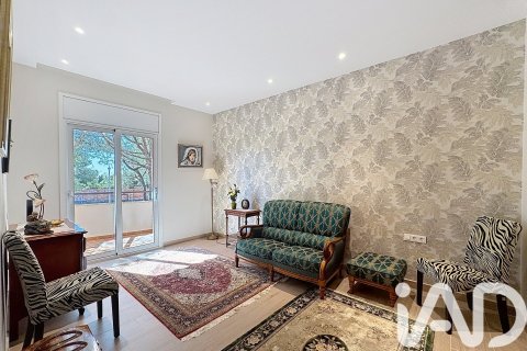 6 bedrooms house for sale in Vilanova i la Geltru, Barcelona, Catalonia, Spain № 7454 - photo 7