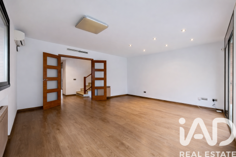 Купить таунхаус в Салоу, Испания с 4 спальни, 280м², № 7460 - фото 30