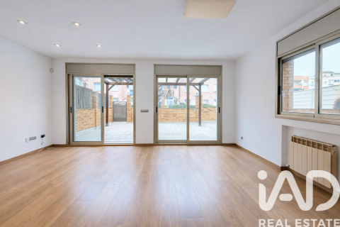 Купить таунхаус в Салоу, Испания с 4 спальни, 280м², № 7460 - фото 24