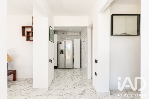 Сasa de 6 dormitorios en venta en El Vendrell, Tarragona, Cataluña, Spain № 8320 - foto 3