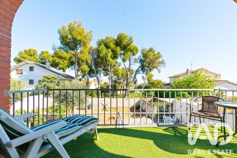 Сasa de 6 dormitorios en venta en El Vendrell, Tarragona, Cataluña, Spain № 8320 - foto 19