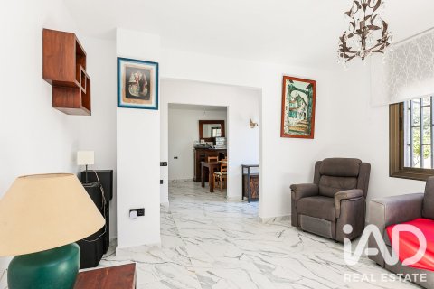 Сasa de 6 dormitorios en venta en El Vendrell, Tarragona, Cataluña, Spain № 8320 - foto 5