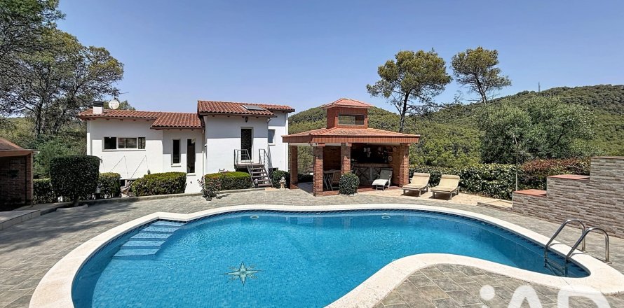 4 bedrooms house for sale in Olivella, Barcelona, Catalonia, Spain № 8319