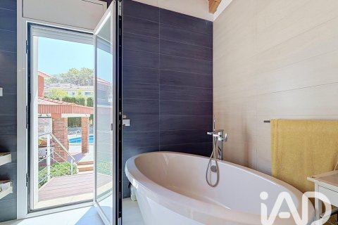 4 bedrooms house for sale in Olivella, Barcelona, Catalonia, Spain № 8319 - photo 18