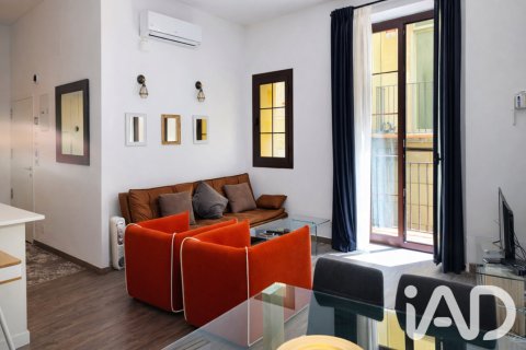 Apartamento de 2 dormitorios en venta en Barcelona, Cataluña, Spain № 8318 - foto 3